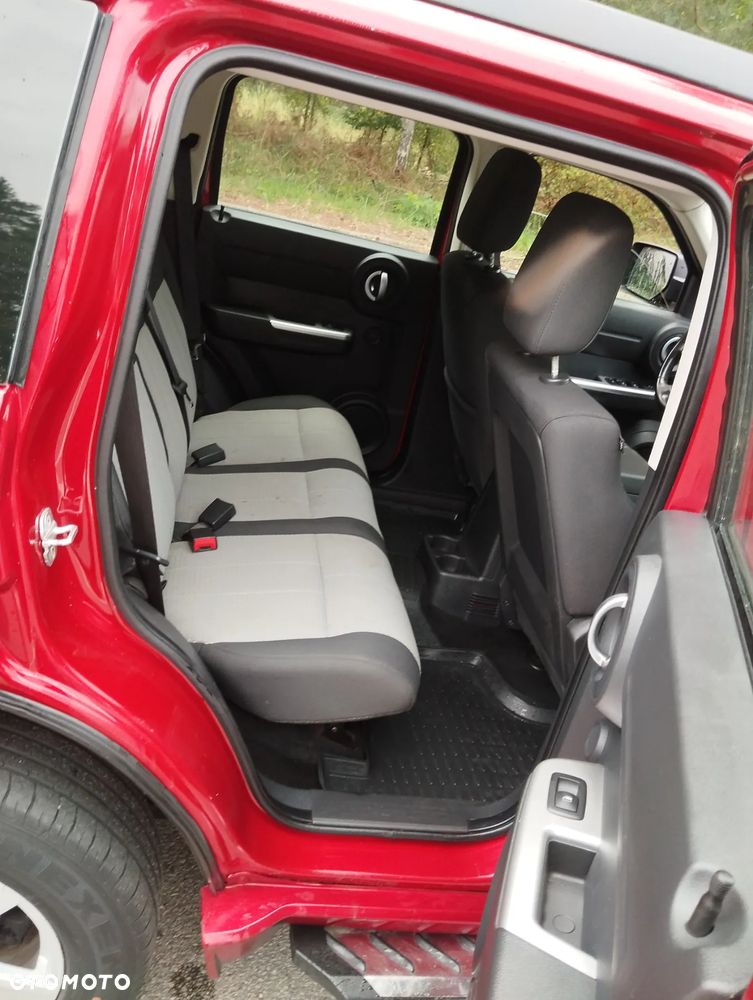 Dodge Nitro 4.0 Automatik R/T - 24