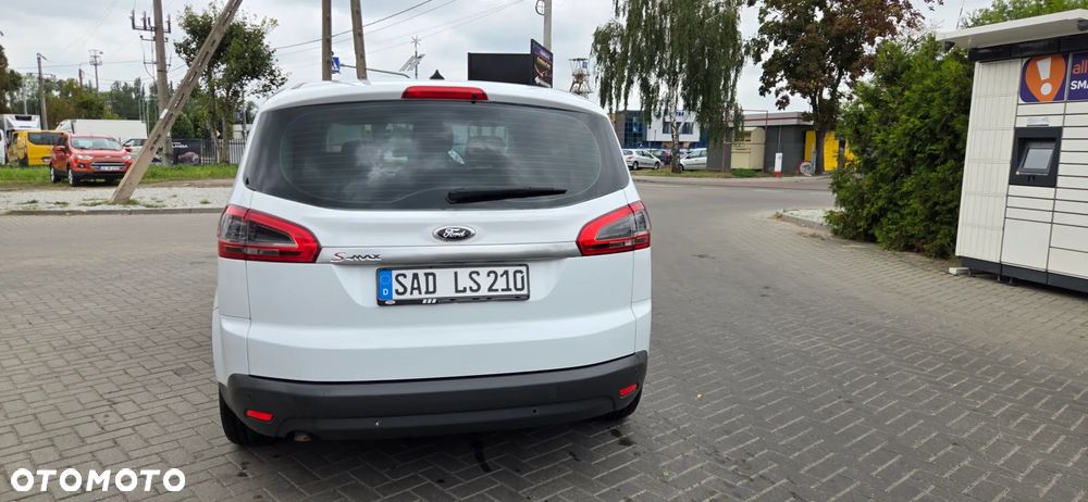 Ford S-Max 2.0 TDCi DPF Business Edition - 12