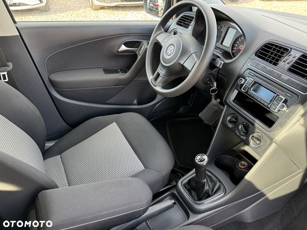 Volkswagen Polo - 6