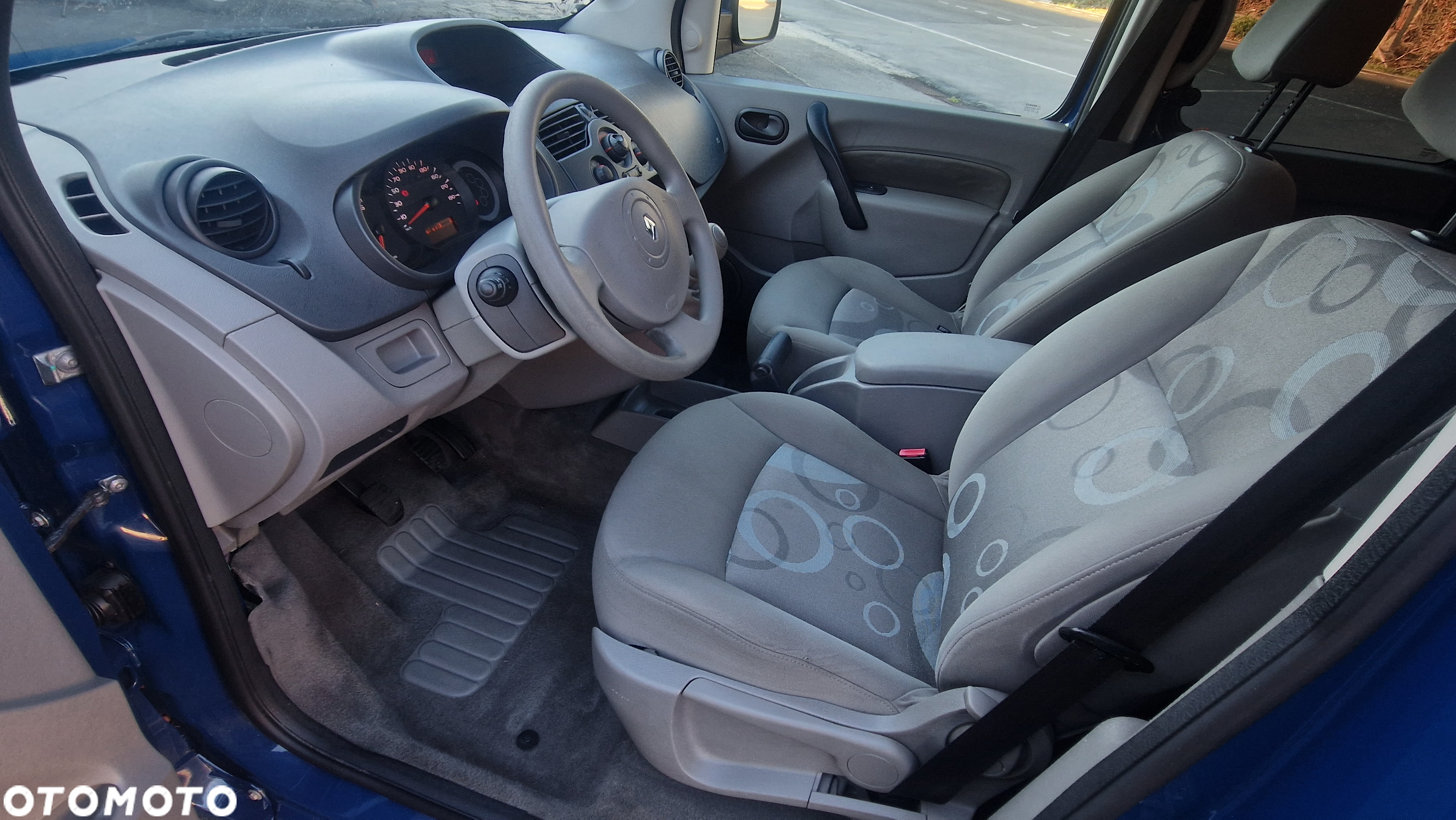 Renault Kangoo 1.6 8V 90 Happy Family - 21