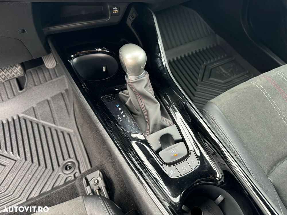 Toyota C-HR 2.0 GR Sport - 17