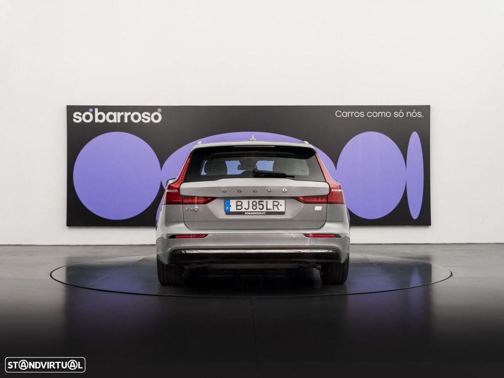 Volvo V60 2.0 T6 AWD TE Essential - 5