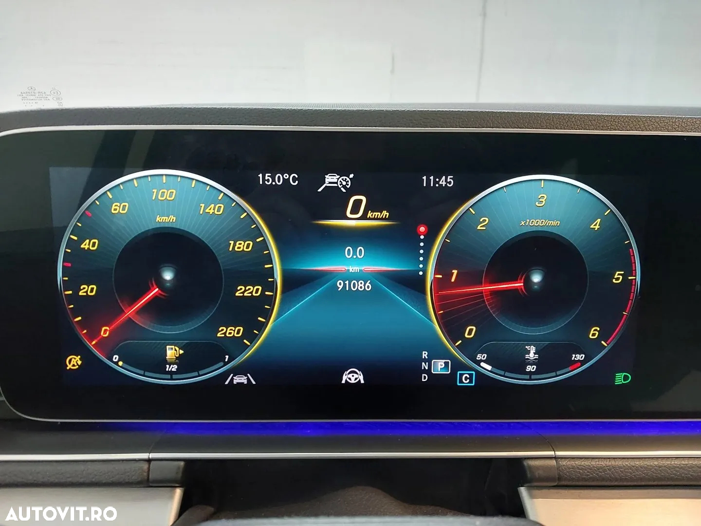Mercedes-Benz GLE 300 d 4MATIC - 16