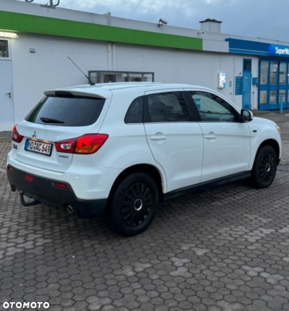Mitsubishi ASX 1.8 DI-D 2WD Inform - 3