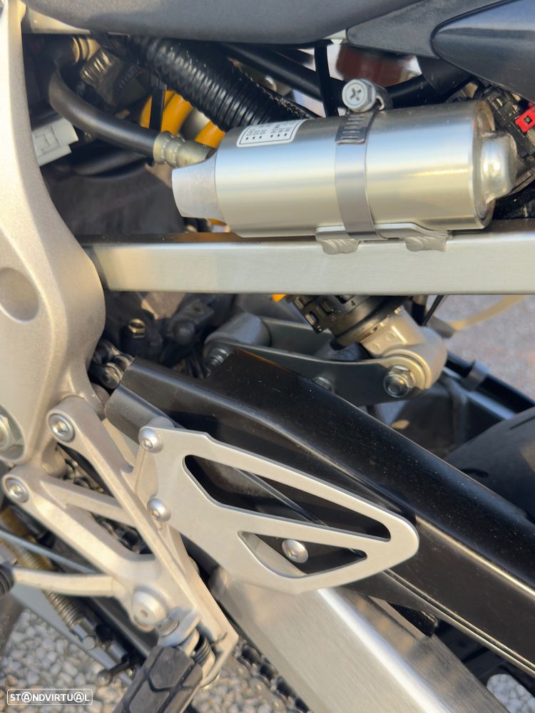 Honda CBR 600 F4 I - 17