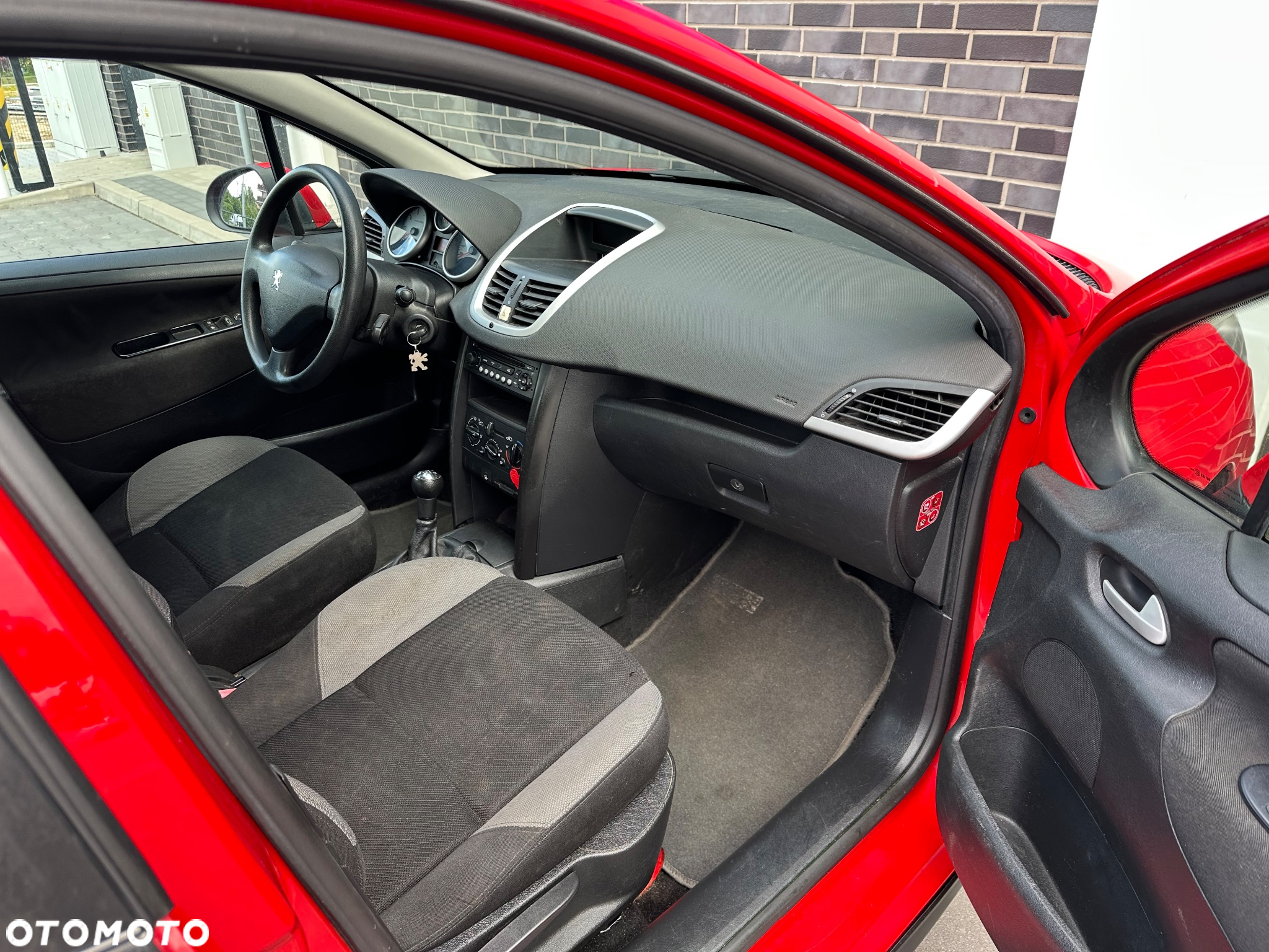 Peugeot 207 1.4 16V Sporty - 10