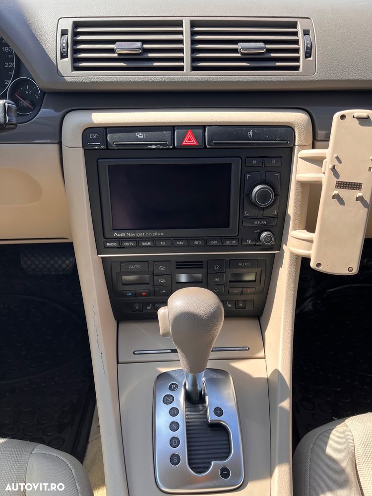 Audi A4 1.8 T Aut - 10