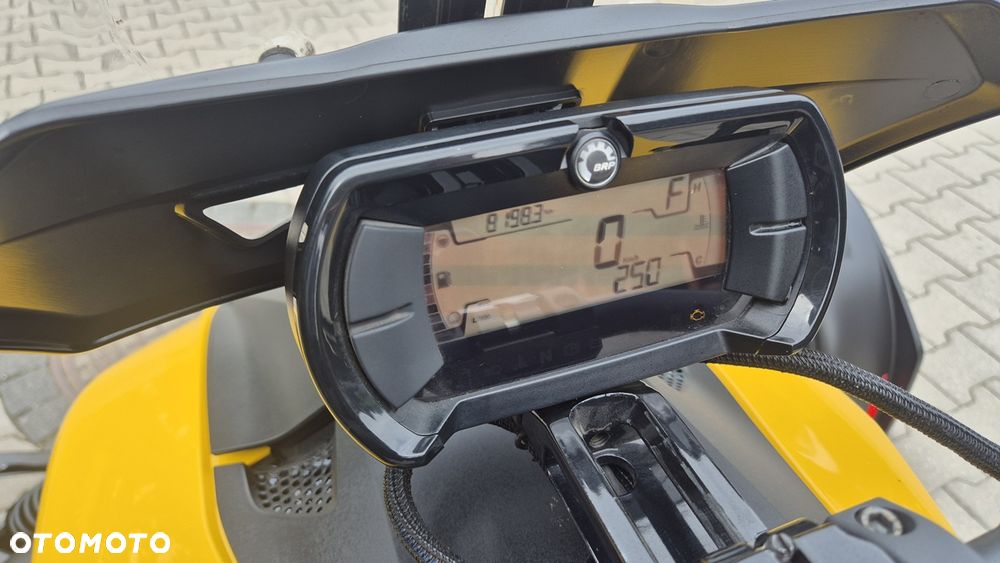 Can-Am Ryker - 8