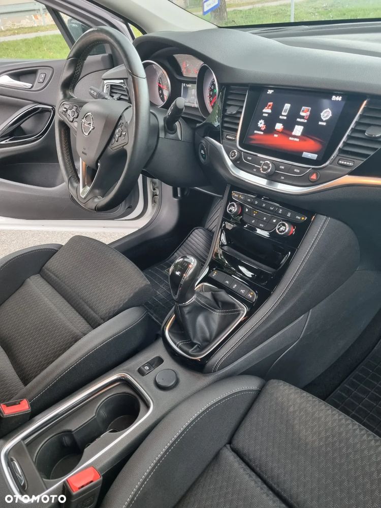 Opel Astra 1.6 BiTurbo D (CDTI) Start/Stop Innovation - 16