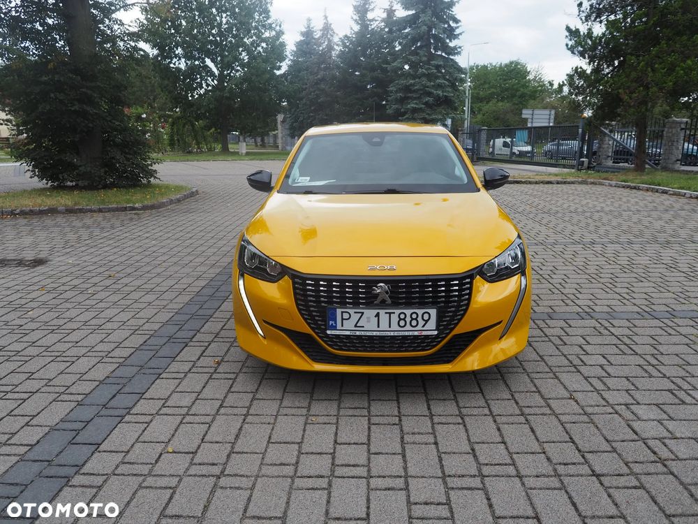 Peugeot 208 1.2 T Allure S&S - 10