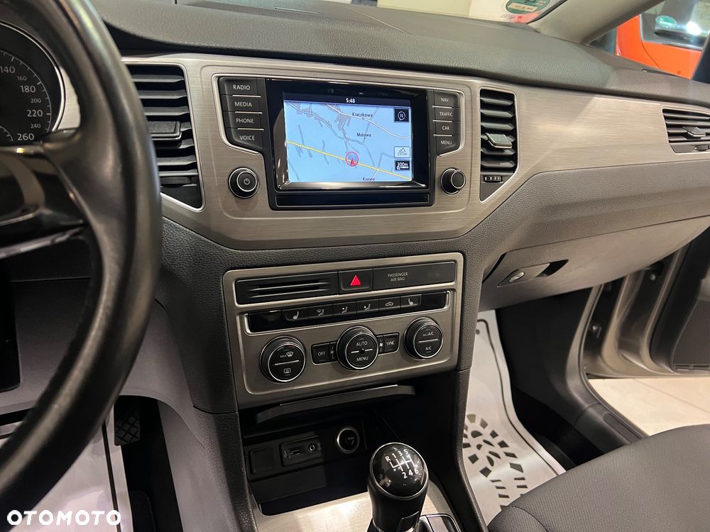 Volkswagen Golf Sportsvan 2.0 TDI (BlueMotion Technology) Comfortline - 28