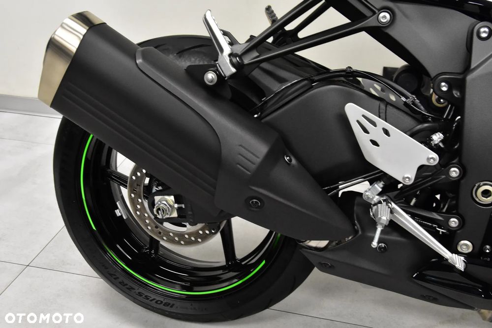 Kawasaki Ninja - 32
