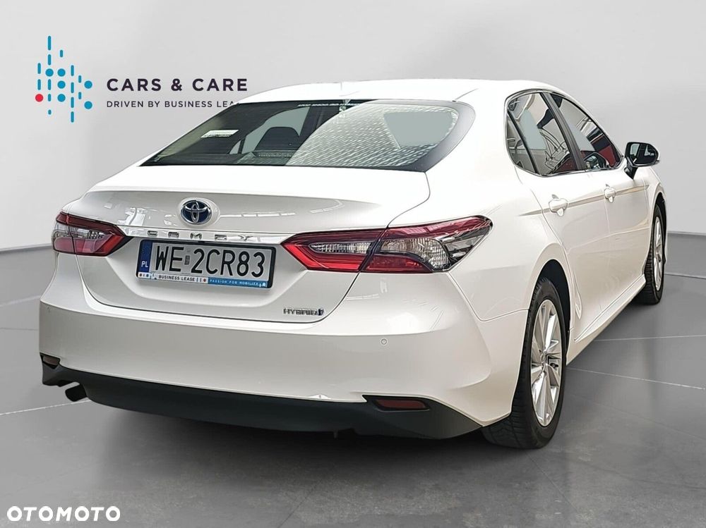 Toyota Camry 2.5 Hybrid Comfort CVT - 25