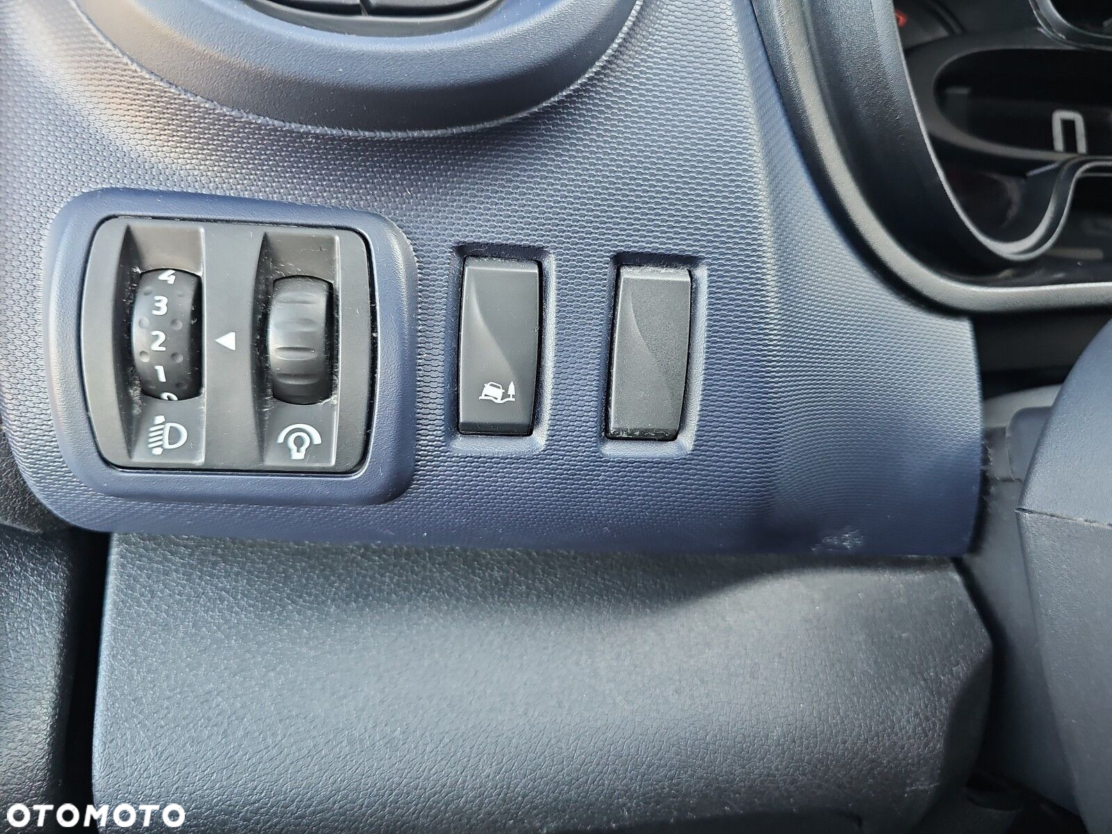 Opel Vivaro - 17