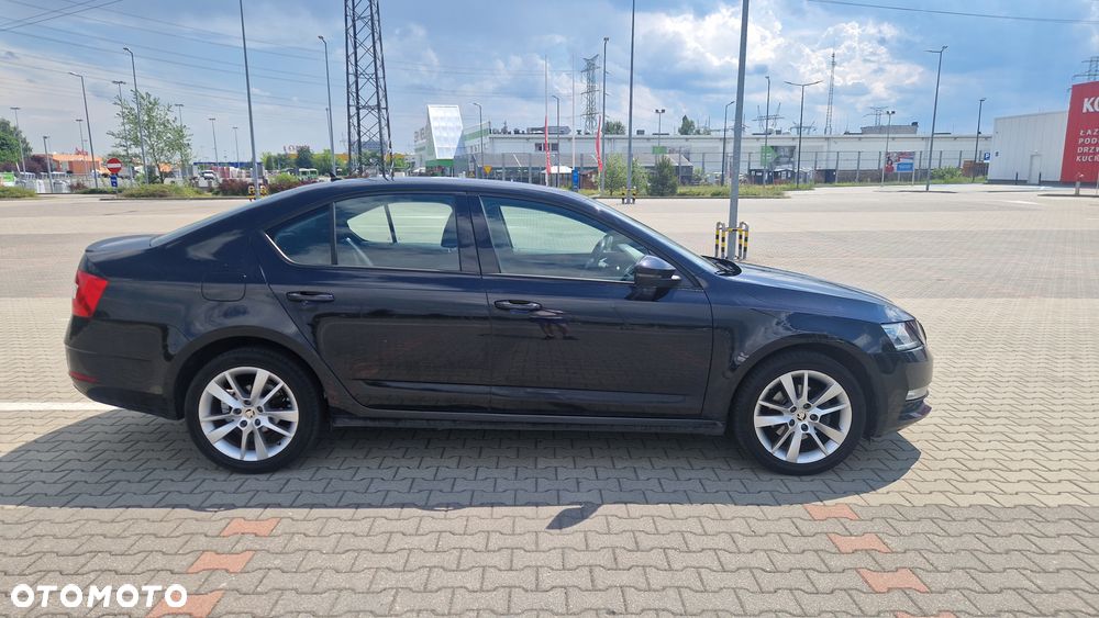 Skoda Octavia 1.5 TSI GPF ACT Style - 4