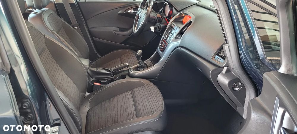Opel Astra - 13