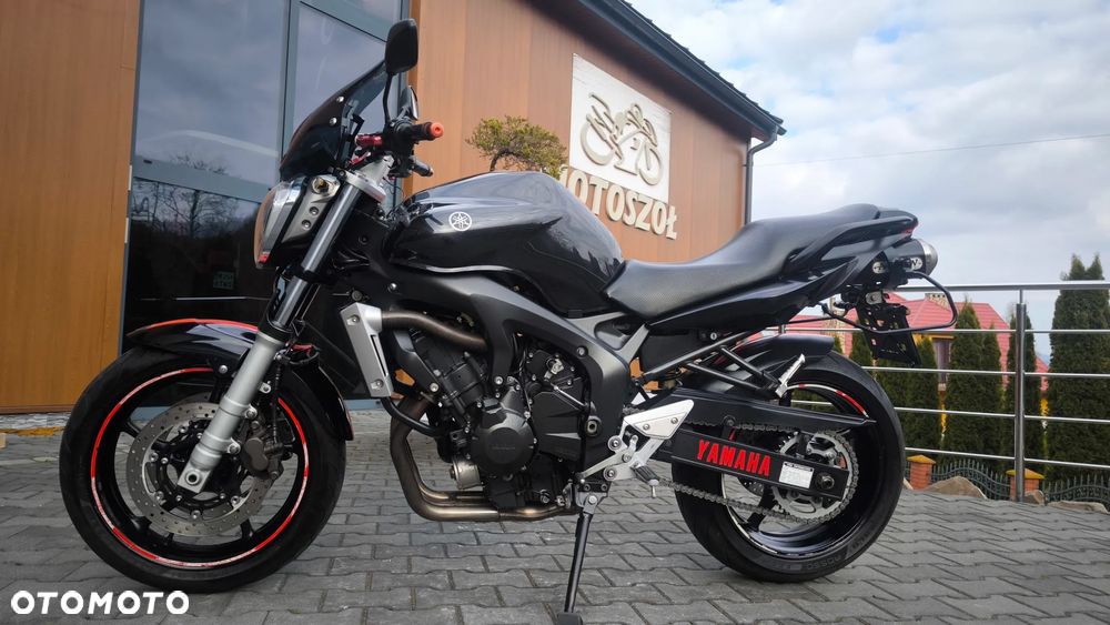 Yamaha FZ6 - 4