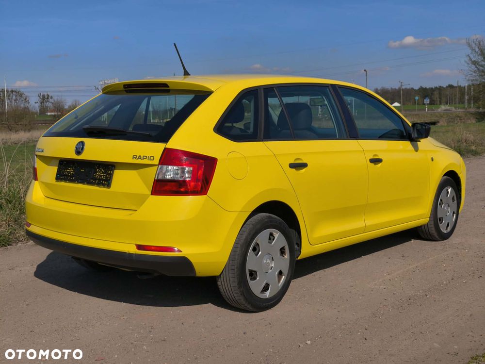 Skoda RAPID 1.6 TDI Cool Edition - 10