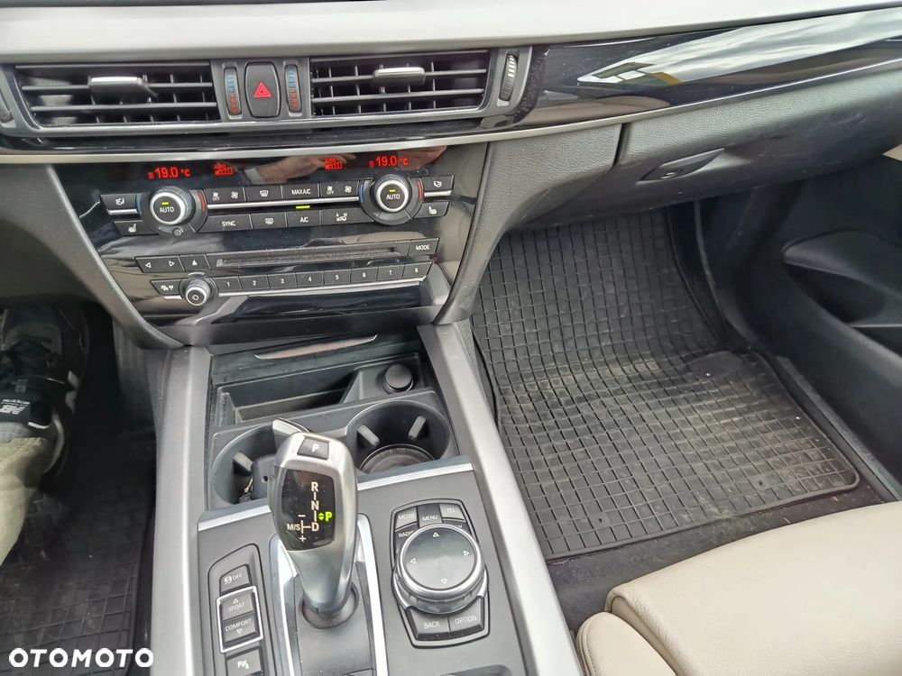 BMW X5 xDrive25d - 18
