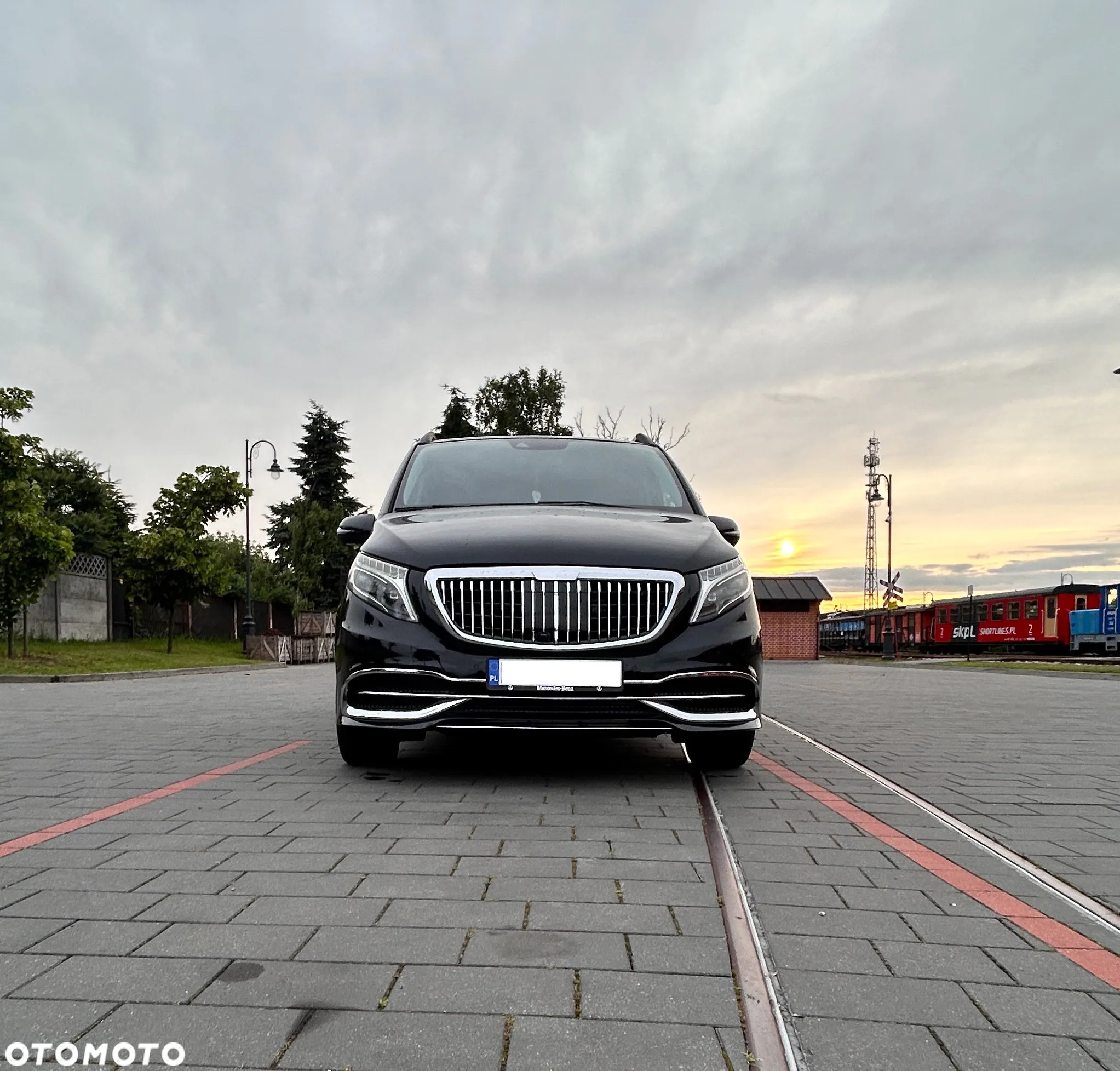Mercedes-Benz Klasa V 220 (BlueTEC) d Avantgarde 7G-Tronic - 6