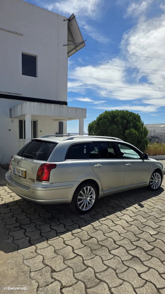 Toyota Avensis SW - 3