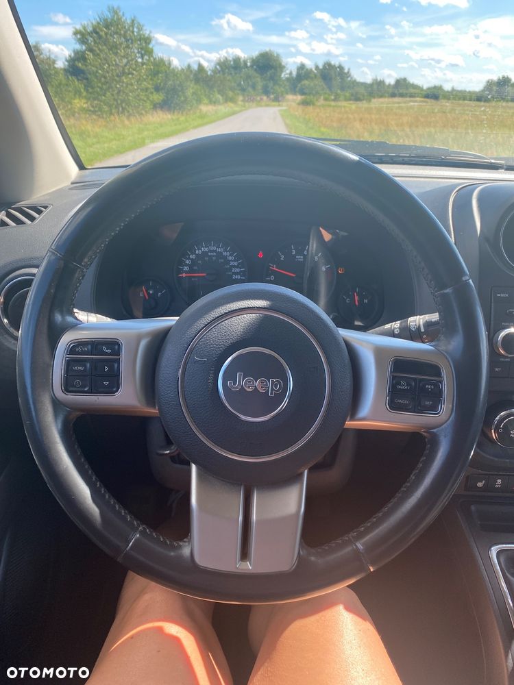Jeep Compass 2.0 4x2 Limited - 13