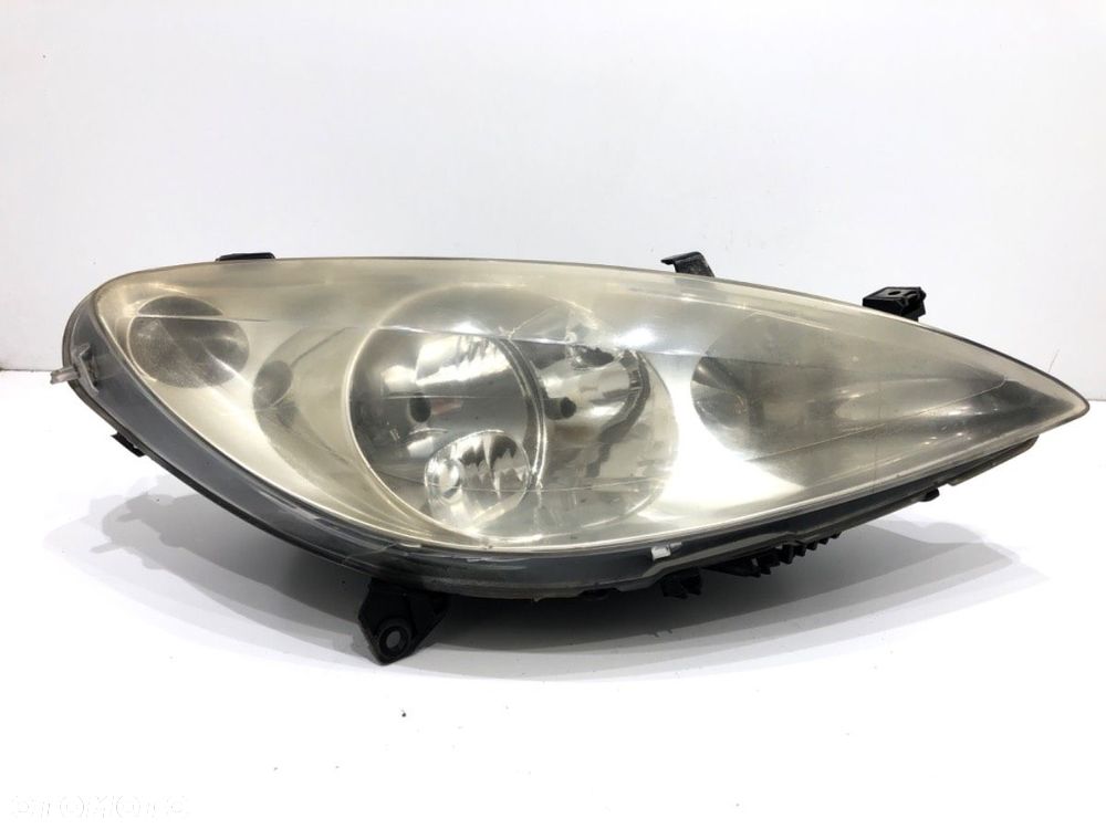 REFLEKTOR PRAWY PRZÓD  PEUGEOT 307 (3A/C) 2000 - 2012 2.0 HDi 90 66 kW [90 KM] olej napędowy 2000 - 1