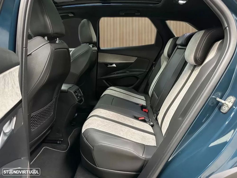 Peugeot 3008 1.6 Hybrid GT Line e-EAT8 - 11