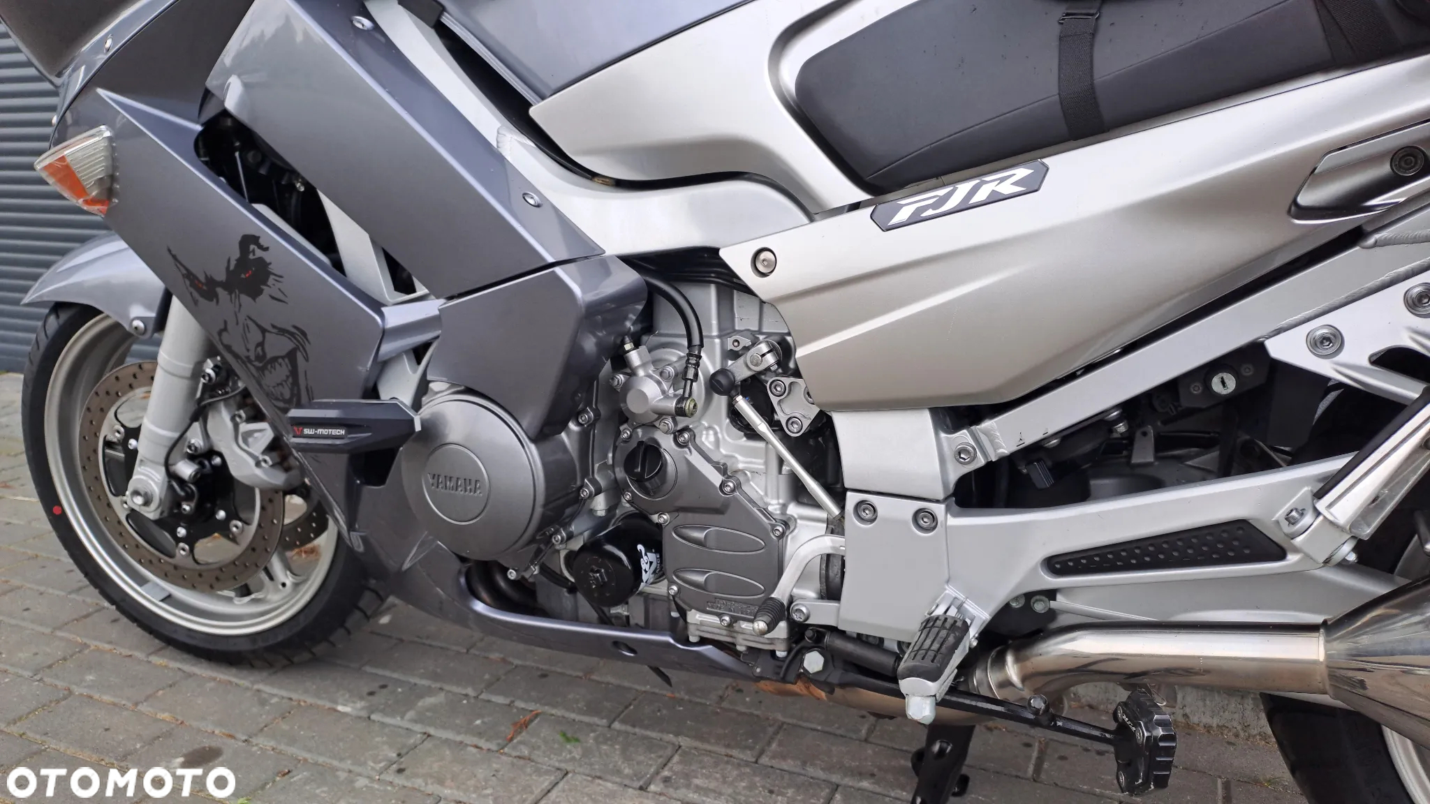 Yamaha FJR - 35