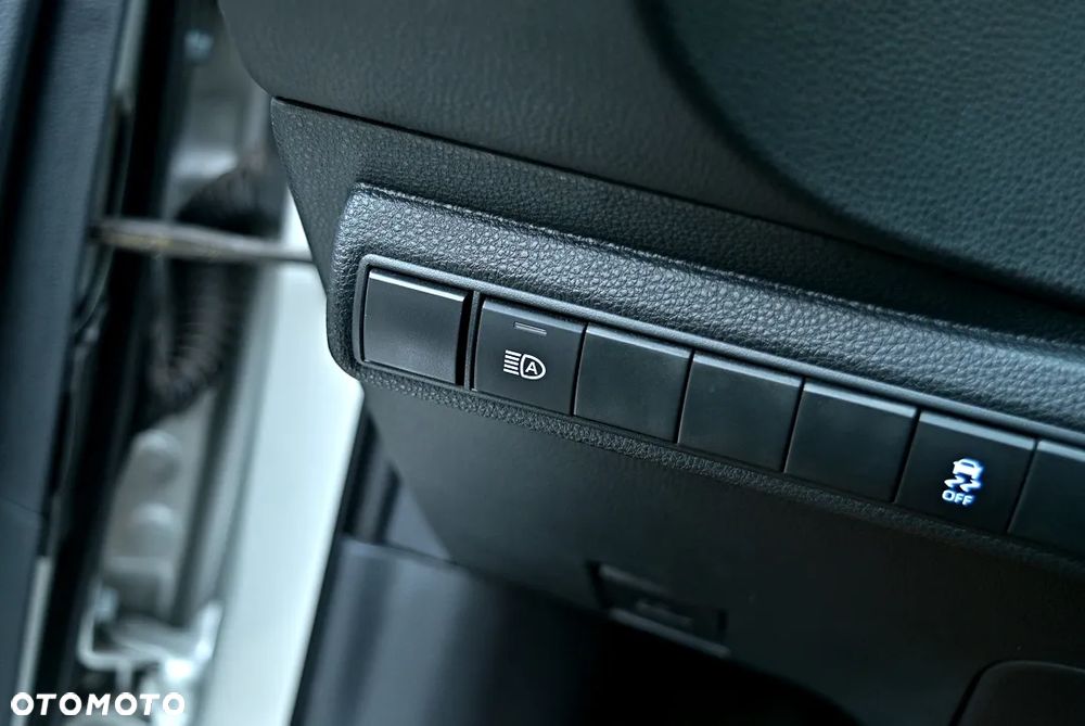 Toyota Corolla 2.0 Hybrid GR Sport - 10