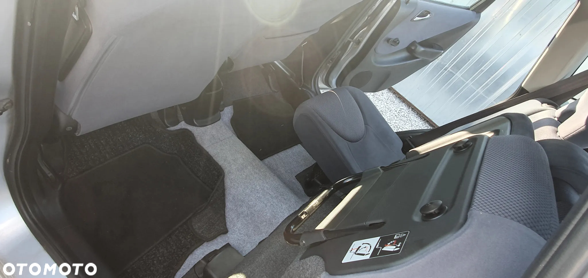 Honda Jazz 1.4 LS - 19