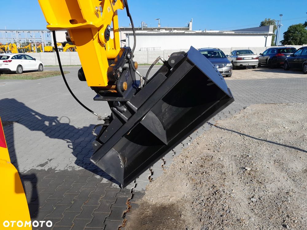Lonking 83C NOWA Z ŁYŻKĄ SKARPOWĄ HYDRAULICZNĄ - 26