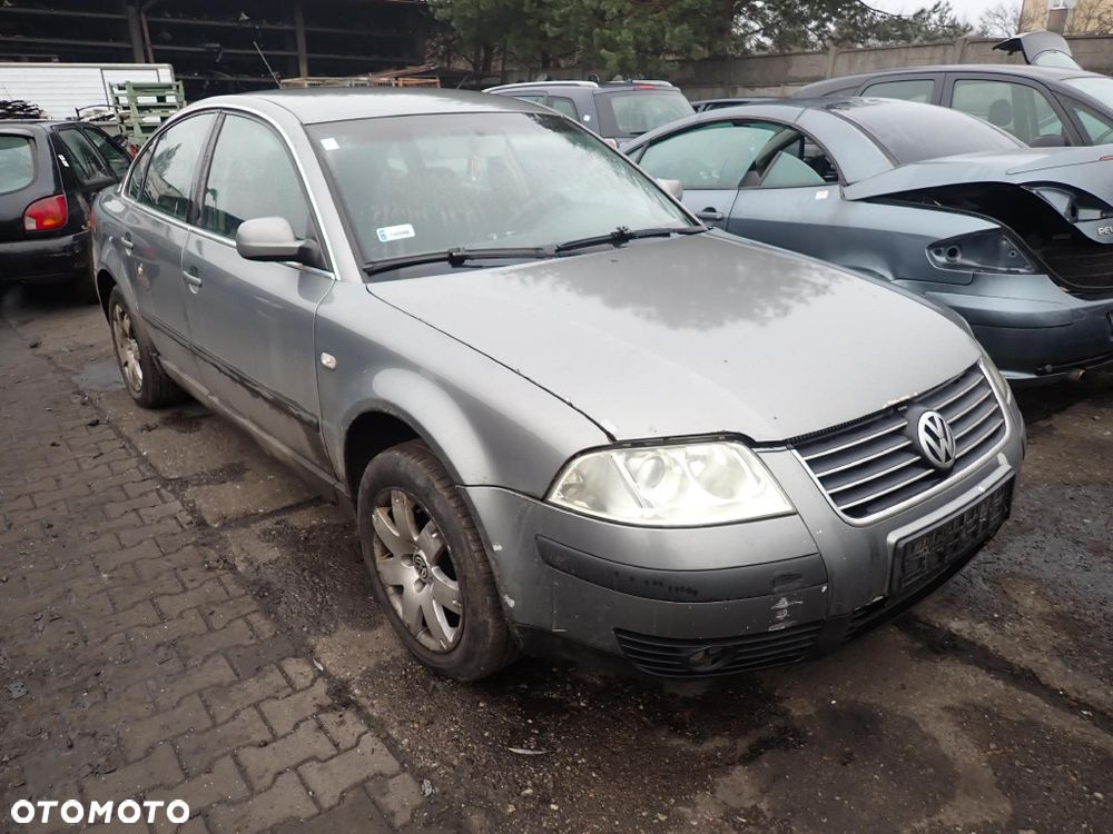 CZĘŚCI - Vw Passat B5 1,9TDI 101KM AVB FILM SEDAN LIFT 5B lakier LD7W 2002r. INDEX - 9814 - 3