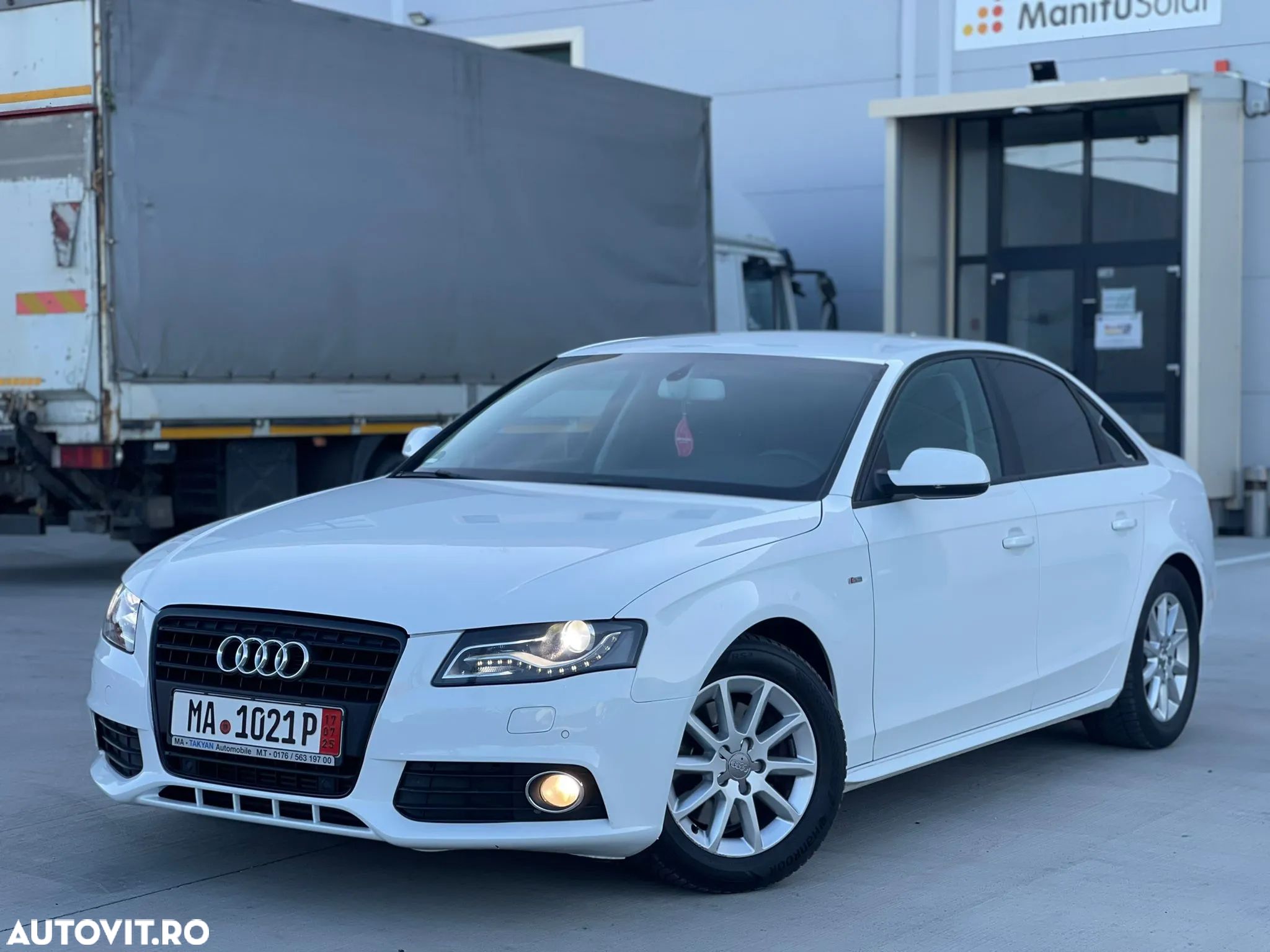 Audi A4 Avant 2.0 TDI DPF S line Sportpaket (plus) - 1