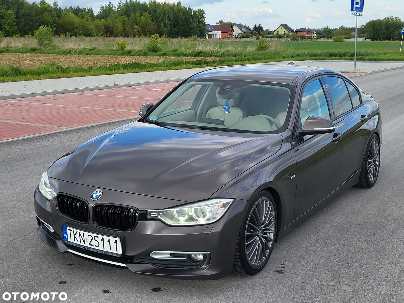 BMW Seria 3 - 16