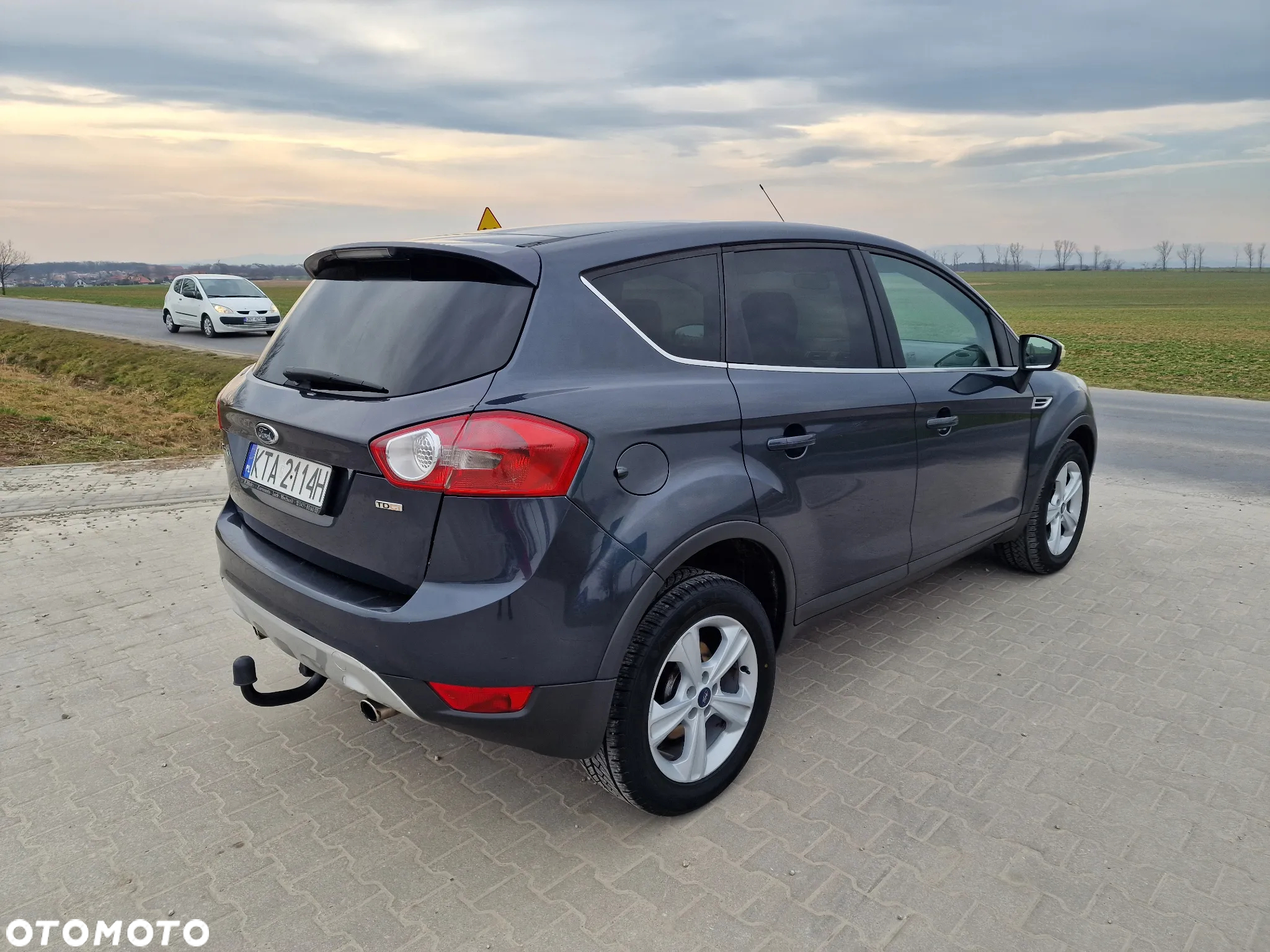 Ford Kuga 2.0 TDCi Trend - 10