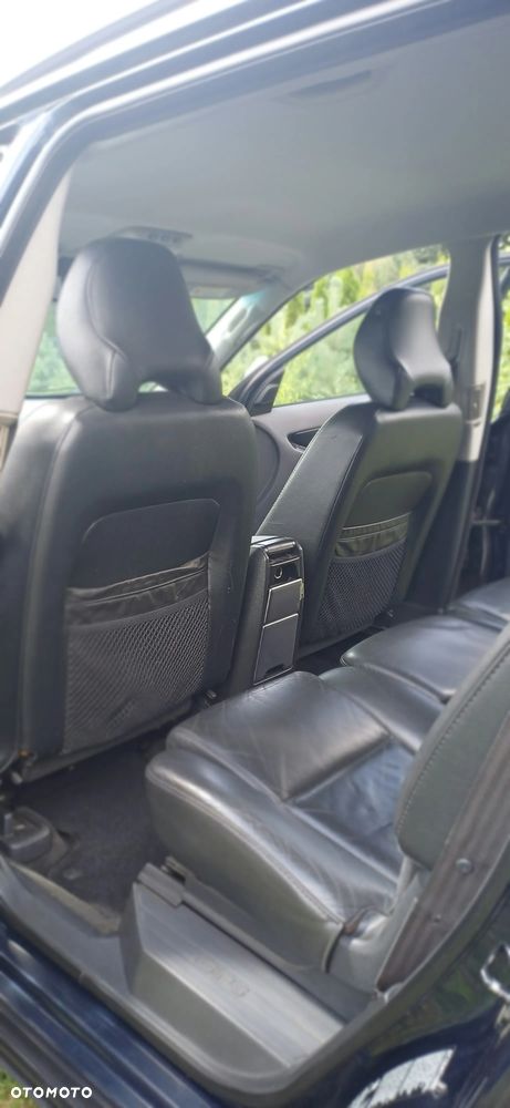 Volvo XC 90 2.4 D5 - 8