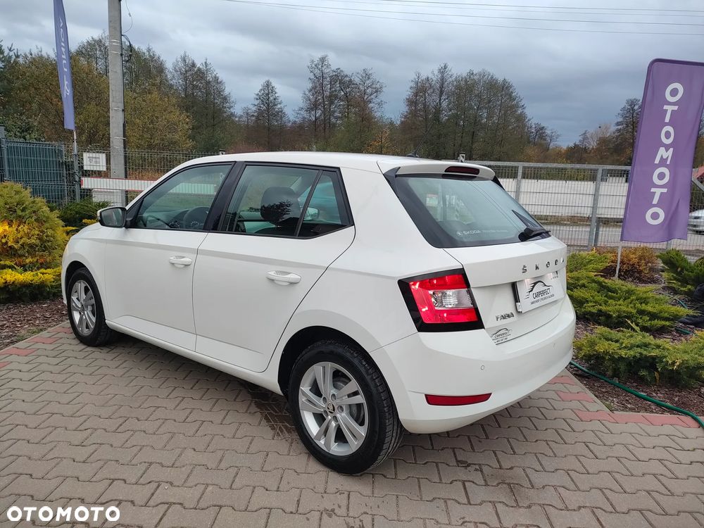 Skoda Fabia 1.0 Ambition - 15