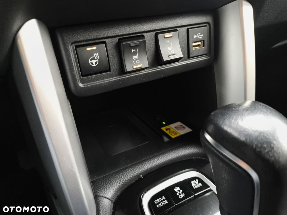 Toyota Corolla Cross 2.0 Hybrid Premiere Edition - 25
