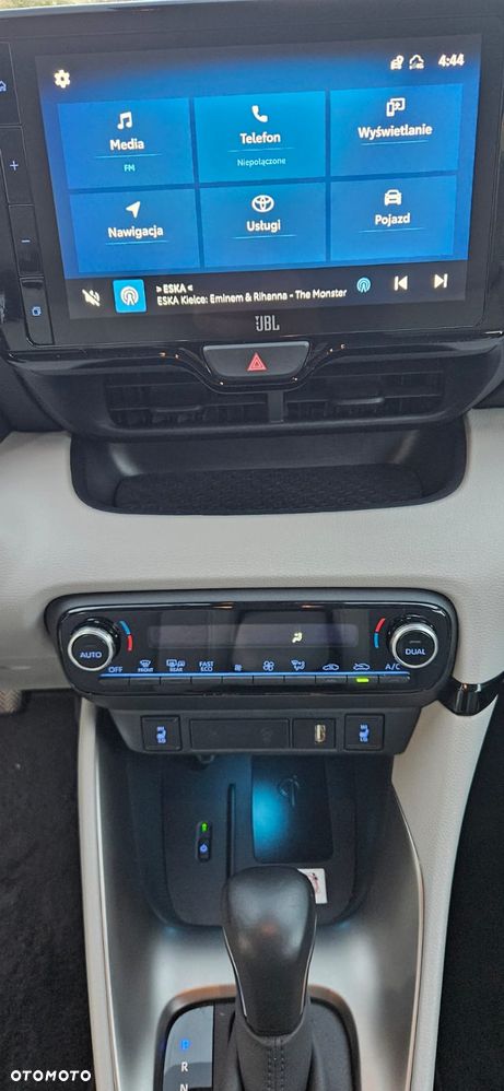 Toyota Yaris Hybrid 1.5 Executive - 17