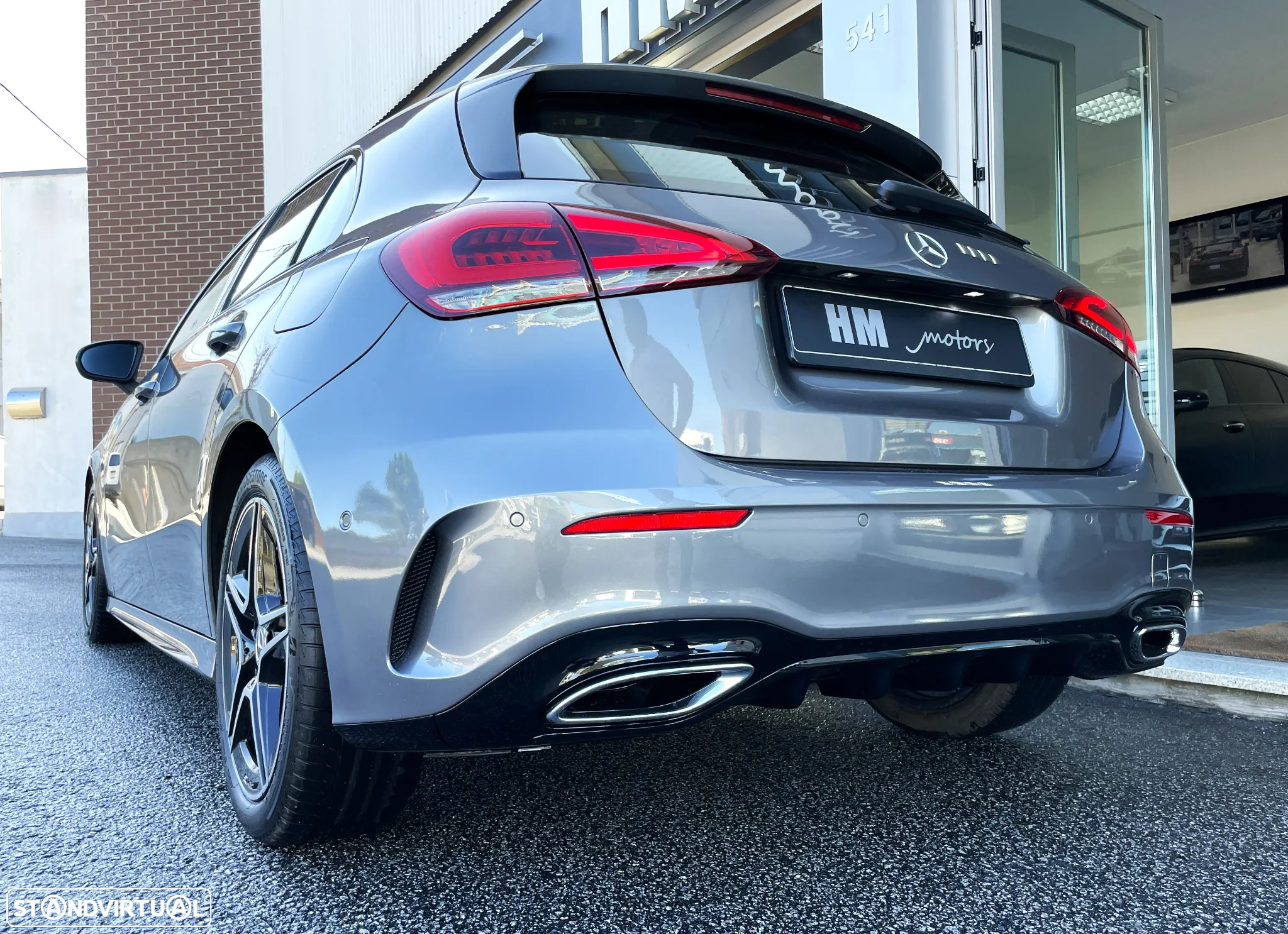 Mercedes-Benz A 180 d 7G-DCT AMG Line - 8