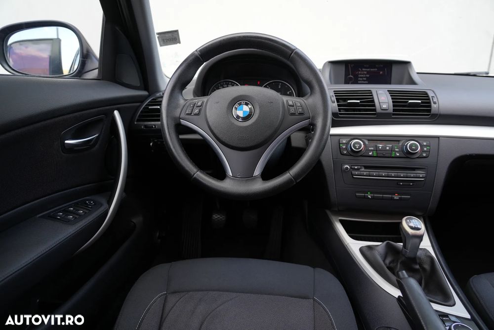 BMW Seria 1 120d - 11