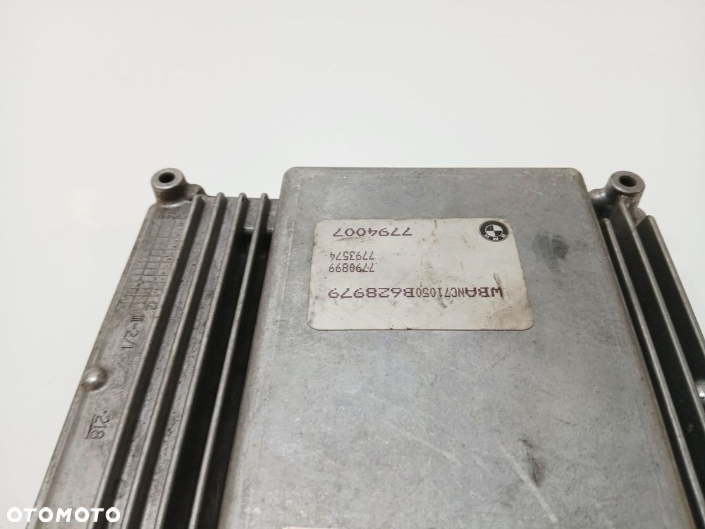 KOMPUTER STEROWNIK SILNIKA BMW E60 E61 525D 530D 7793574 (0006235) - 4