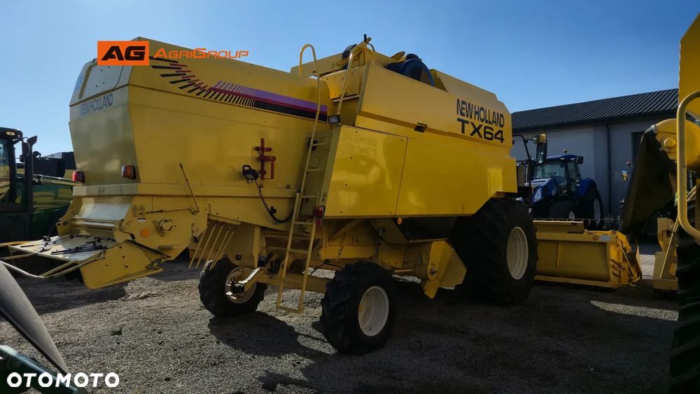 New Holland TX 64 PLUS 2001R - 5