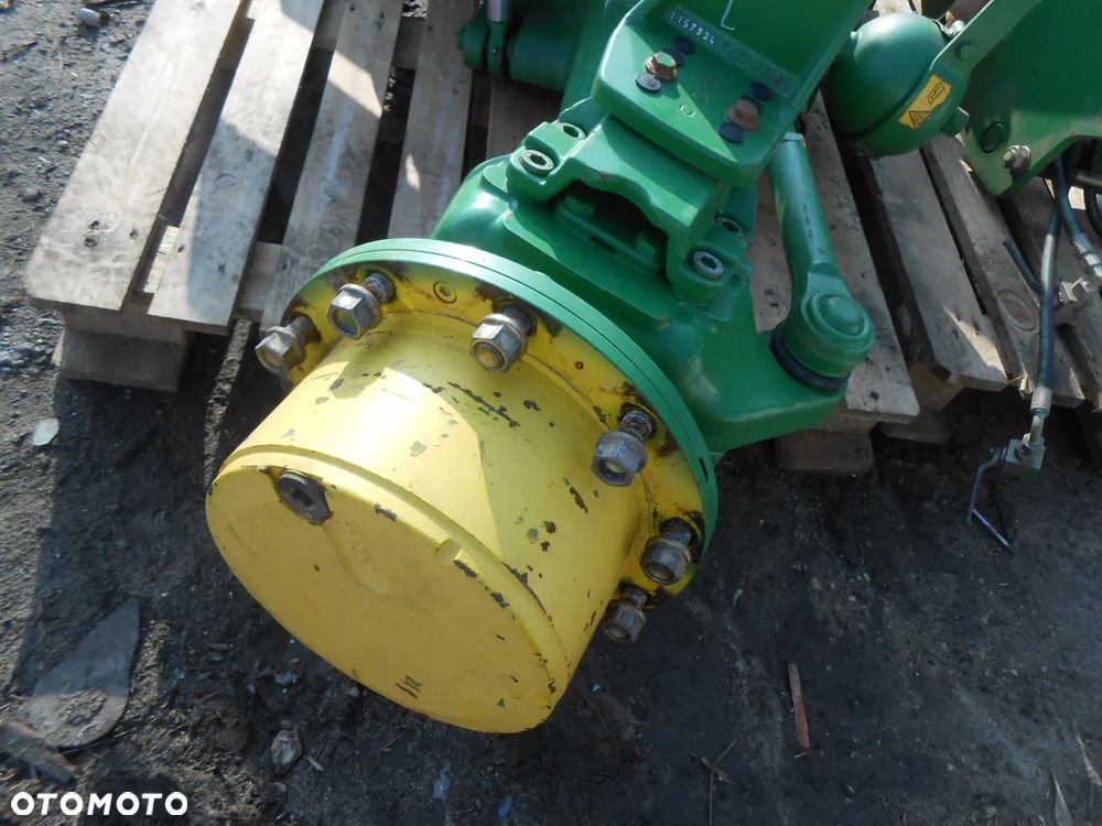 Przednia oś Dana Spicer 750/140 TLS bez hamulców John Deere 6930 - 5