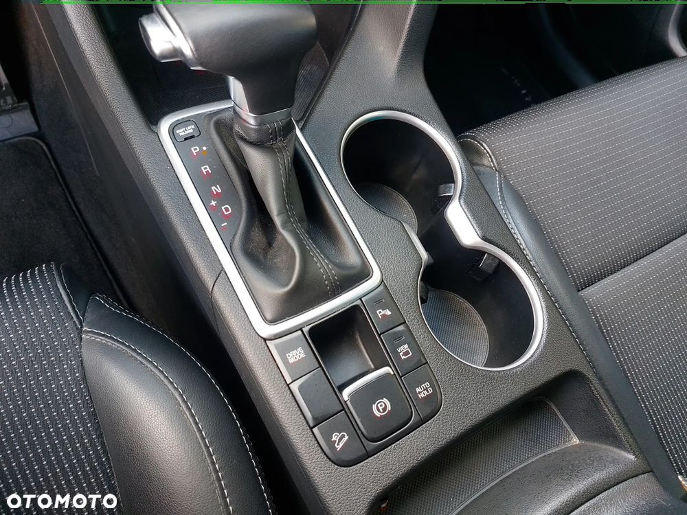 Kia Sportage 1.6 T-GDI 2WD DCT SPIRIT - 10