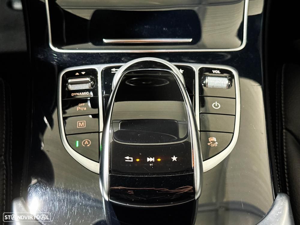 Mercedes-Benz GLC 220 d 4Matic 9G-TRONIC AMG Line - 30