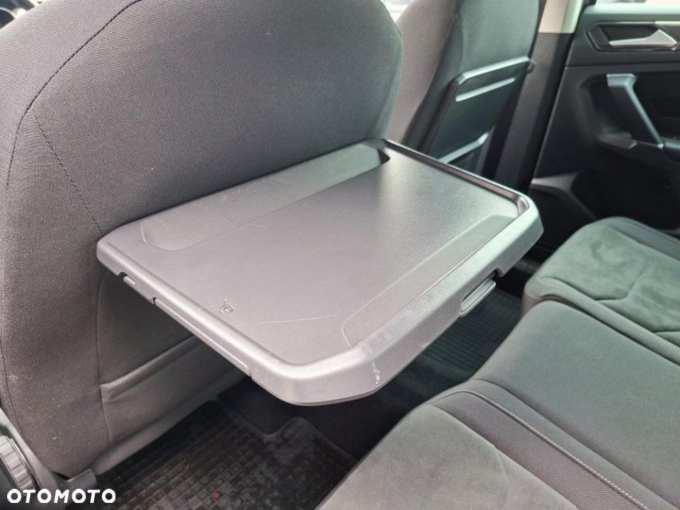 Volkswagen Tiguan - 16