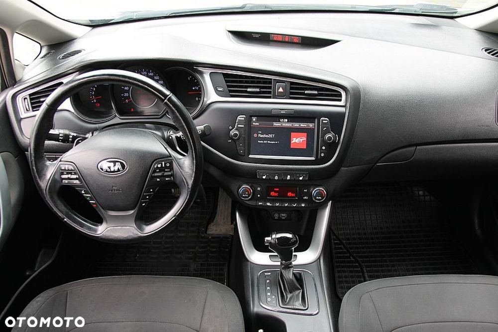 Kia Ceed - 21