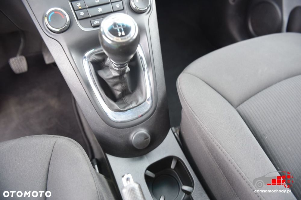 Chevrolet Orlando - 30